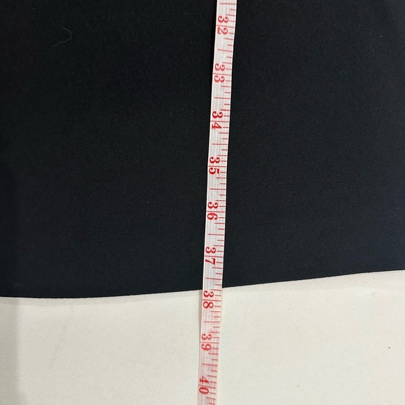 NWT Elie Tahari 3/4 Frayed Silk Sleeve Chain-Trim Sheath Esmarella Dress Blk 14 - Picture 7 of 8